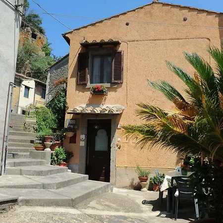 La Casa Del Sole Bed & Breakfast 3*